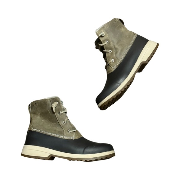 Sperry Shoes - Sperry waterproof leather boots size 7